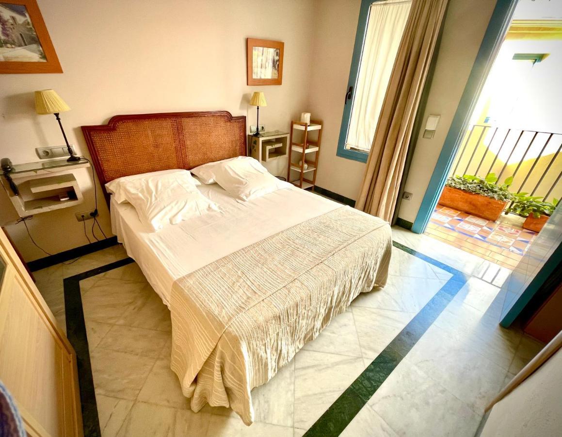 קורדובה Hotel Conde De Cardenas מראה חיצוני תמונה